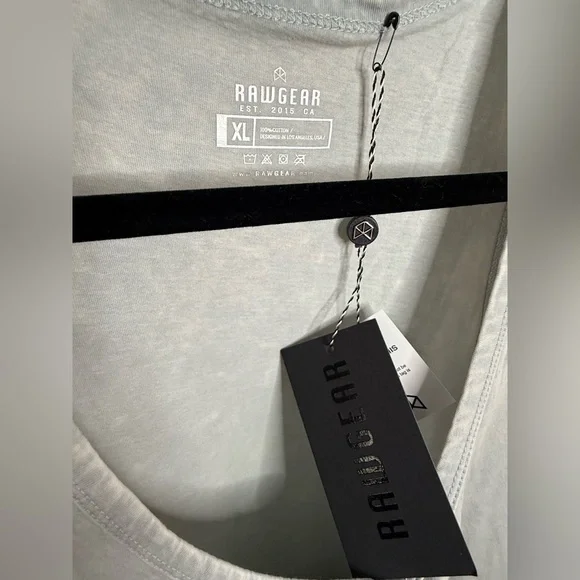 RAWGEAR Men's Gray Gorilla Graphic Tank Top - Picture 2 of 3